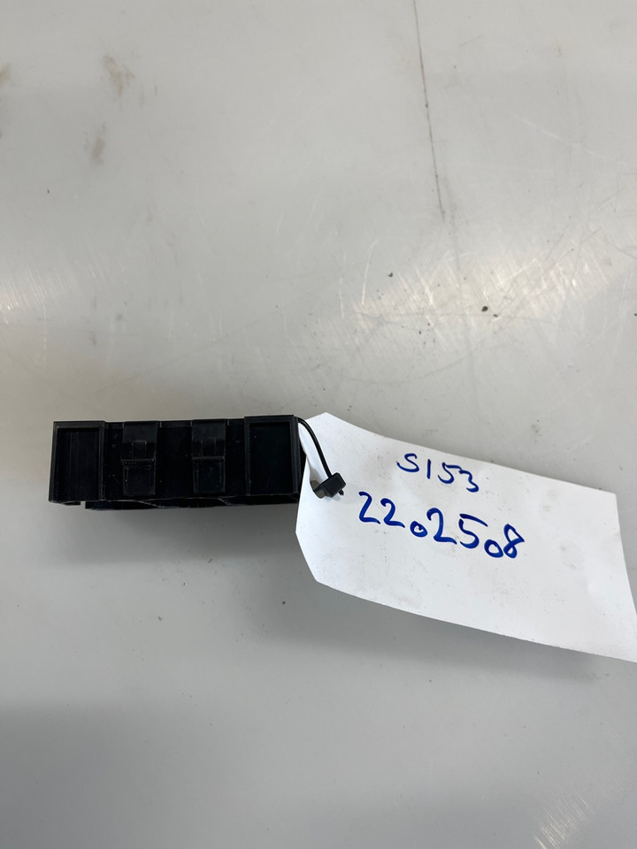 SCANIA PANEL 2202508 - Ταμπλό αυτοκινήτου για Φορτηγό: φωτογραφία 2 SCANIA PANEL 2202508 - Ταμπλό αυτοκινήτου για Φορτηγό: φωτογραφία 2