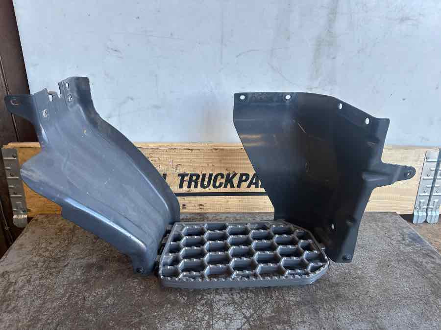 SCANIA STEP PLATE RH 2422410 2422412 2533168 - Καμπίνα και εσωτερικό για Φορτηγό: φωτογραφία 1 SCANIA STEP PLATE RH 2422410 2422412 2533168 - Καμπίνα και εσωτερικό για Φορτηγό: φωτογραφία 1