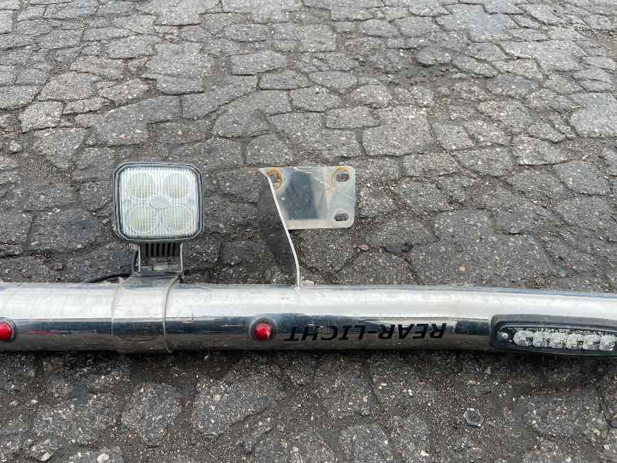 VOLVO LIGHT BOOM, CHROME - Φωτισμός για Φορτηγό: φωτογραφία 2 VOLVO LIGHT BOOM, CHROME - Φωτισμός για Φορτηγό: φωτογραφία 2
