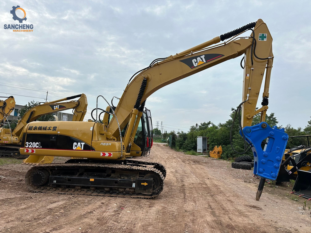 CAT 320CL crawler excavator with hammer - Ερπυστριοφόρος εκσκαφέας: φωτογραφία 1 CAT 320CL crawler excavator with hammer - Ερπυστριοφόρος εκσκαφέας: φωτογραφία 1