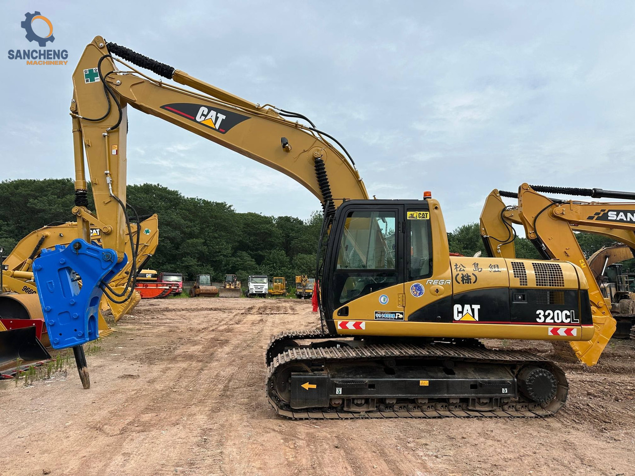 CAT 320CL with hammer crawler excavator - Ερπυστριοφόρος εκσκαφέας: φωτογραφία 4 CAT 320CL with hammer crawler excavator - Ερπυστριοφόρος εκσκαφέας: φωτογραφία 4