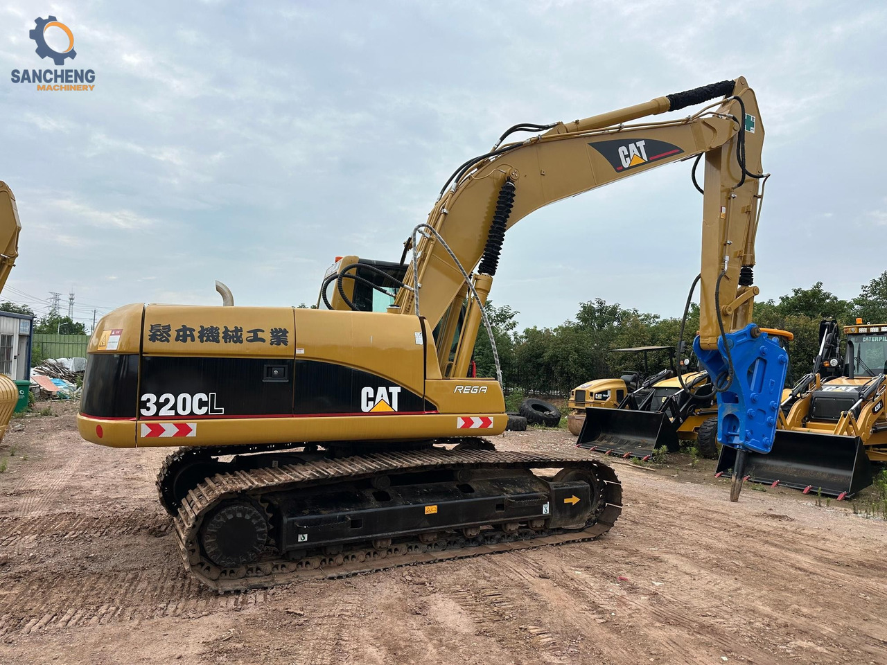 CAT 320CL with hammer - Ερπυστριοφόρος εκσκαφέας: φωτογραφία 5 CAT 320CL with hammer - Ερπυστριοφόρος εκσκαφέας: φωτογραφία 5