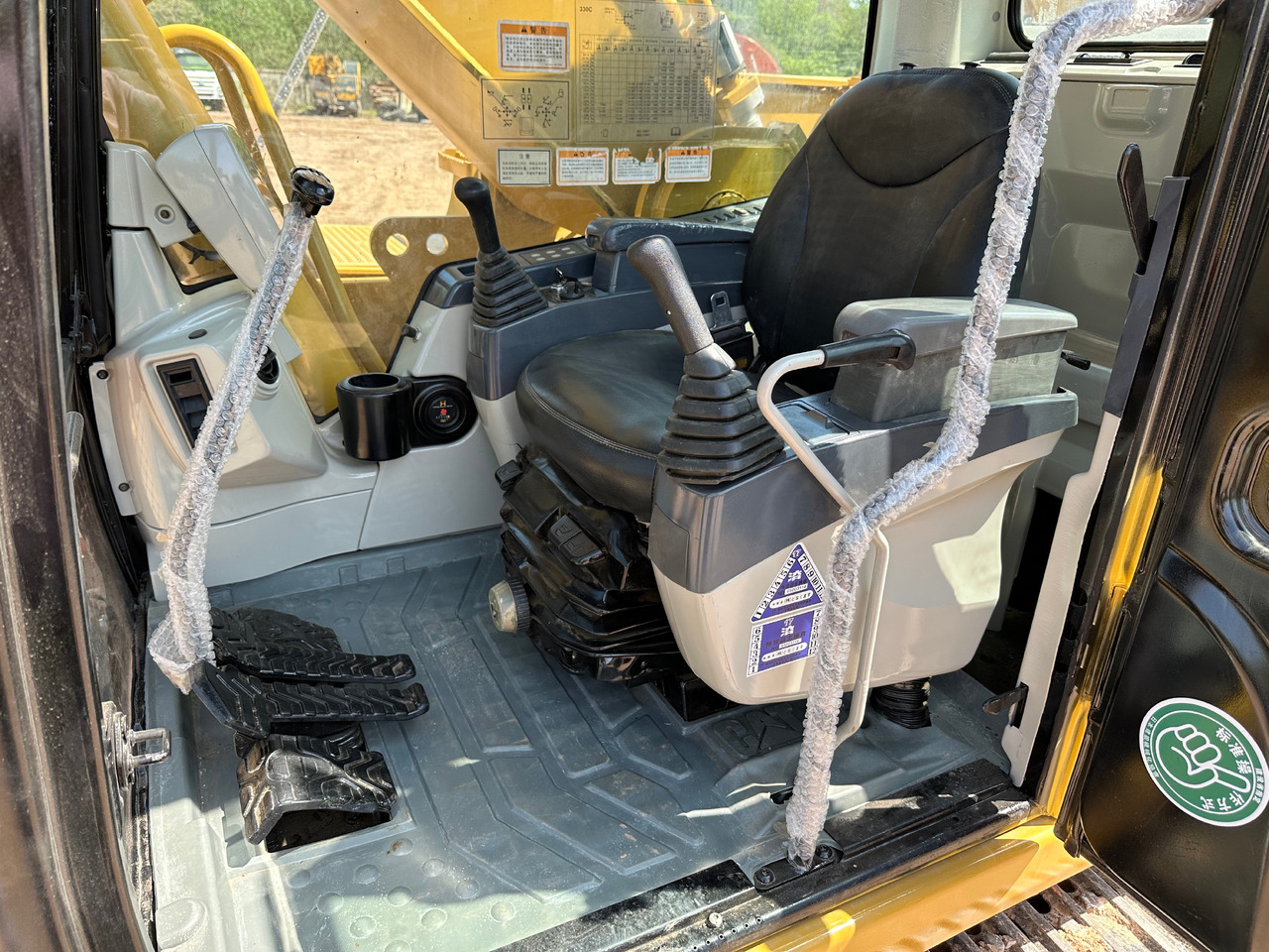 Ερπυστριοφόρος εκσκαφέας CAT 330CL: φωτογραφία 10 Ερπυστριοφόρος εκσκαφέας CAT 330CL: φωτογραφία 10