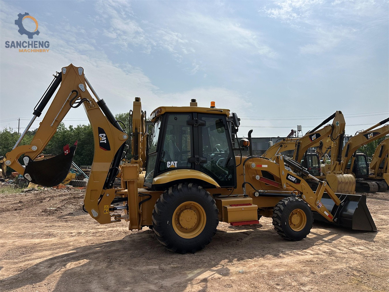 CAT 420F2 - Φορτωτής εκσκαφέας: φωτογραφία 1 CAT 420F2 - Φορτωτής εκσκαφέας: φωτογραφία 1
