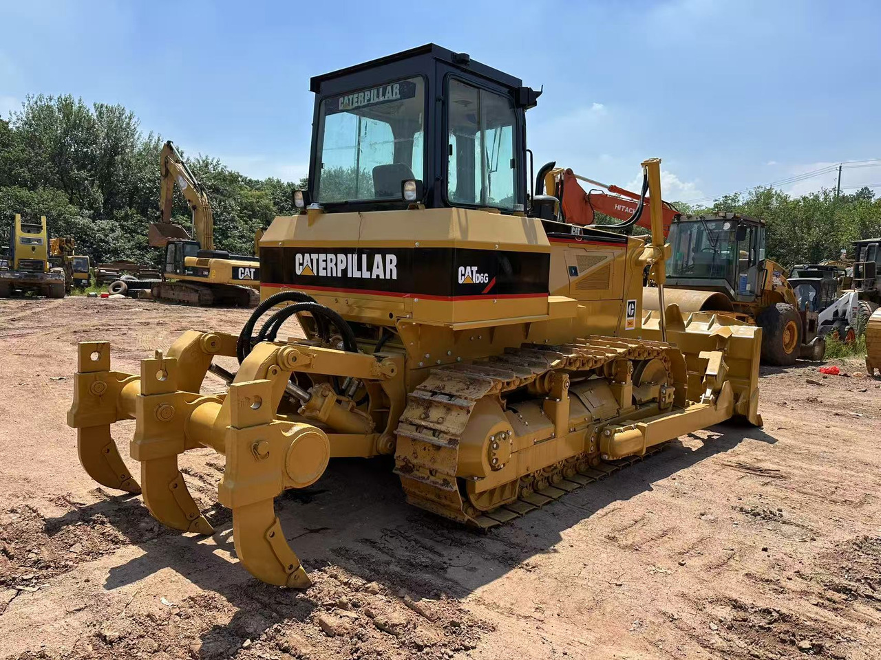 CAT D6G bulldozer - Μπουλντόζα: φωτογραφία 1 CAT D6G bulldozer - Μπουλντόζα: φωτογραφία 1