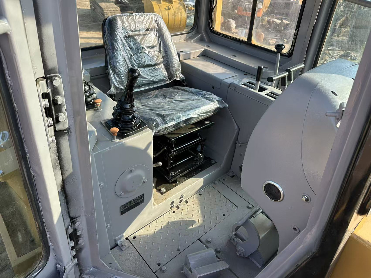 Μπουλντόζα CAT D6G: φωτογραφία 9 Μπουλντόζα CAT D6G: φωτογραφία 9