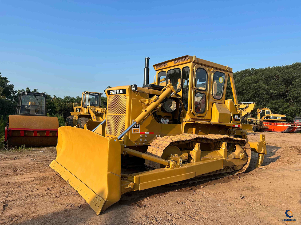 CAT D7G - Μπουλντόζα: φωτογραφία 2 CAT D7G - Μπουλντόζα: φωτογραφία 2