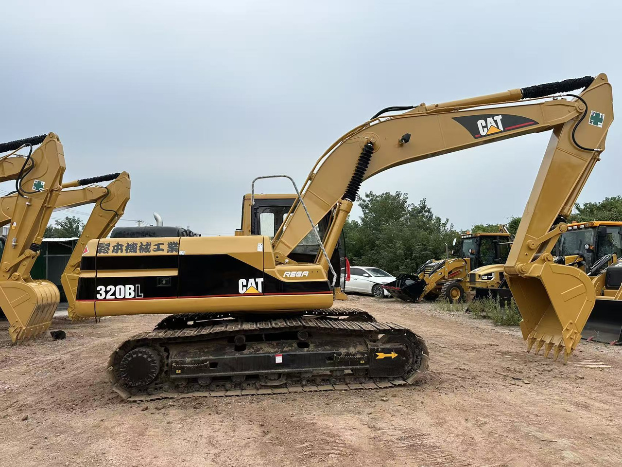 CATERPILLAR 320BL crawler excavator - Εκσκαφέας: φωτογραφία 2 CATERPILLAR 320BL crawler excavator - Εκσκαφέας: φωτογραφία 2