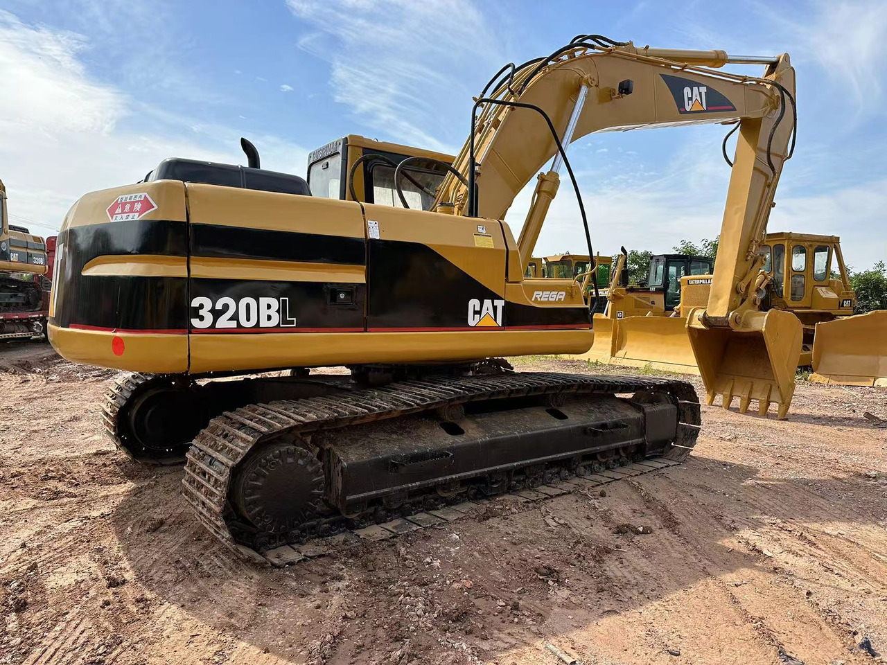 CATERPILLAR 320BL excavator - Εκσκαφέας: φωτογραφία 2 CATERPILLAR 320BL excavator - Εκσκαφέας: φωτογραφία 2
