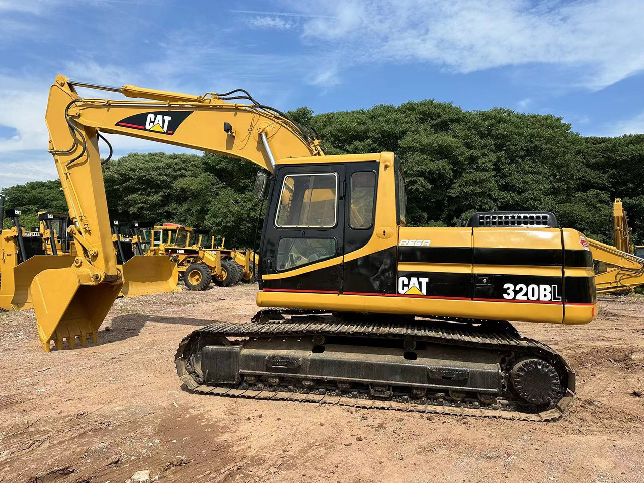 CATERPILLAR 320BL excavator - Εκσκαφέας: φωτογραφία 2 CATERPILLAR 320BL excavator - Εκσκαφέας: φωτογραφία 2