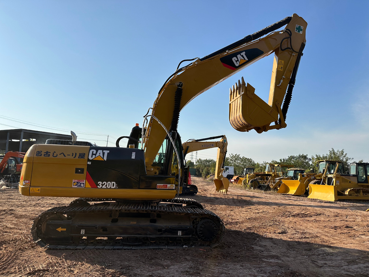 CATERPILLAR 320D2L - Ερπυστριοφόρος εκσκαφέας: φωτογραφία 4 CATERPILLAR 320D2L - Ερπυστριοφόρος εκσκαφέας: φωτογραφία 4