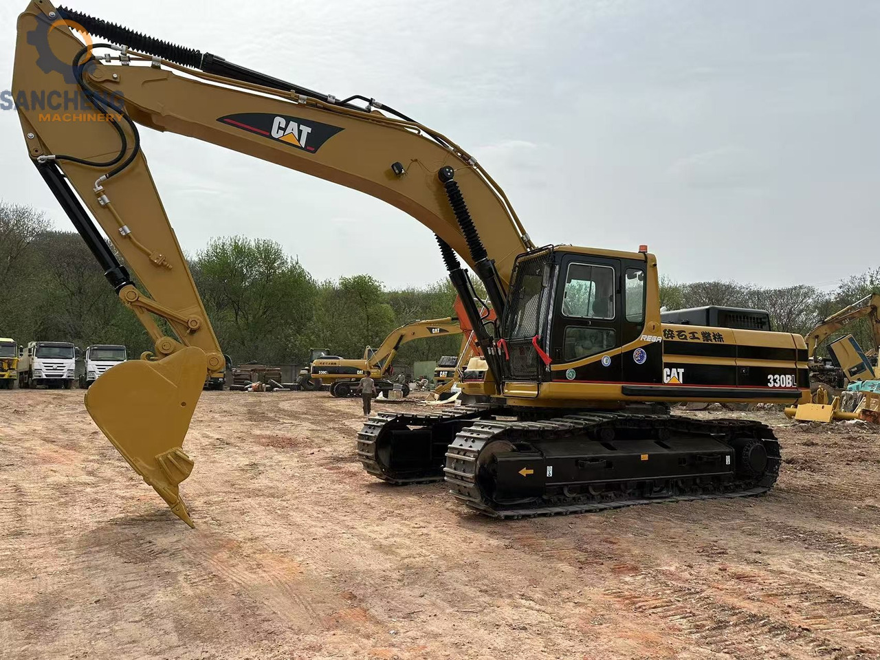 CATERPILLAR 330BL - Ερπυστριοφόρος εκσκαφέας: φωτογραφία 3 CATERPILLAR 330BL - Ερπυστριοφόρος εκσκαφέας: φωτογραφία 3