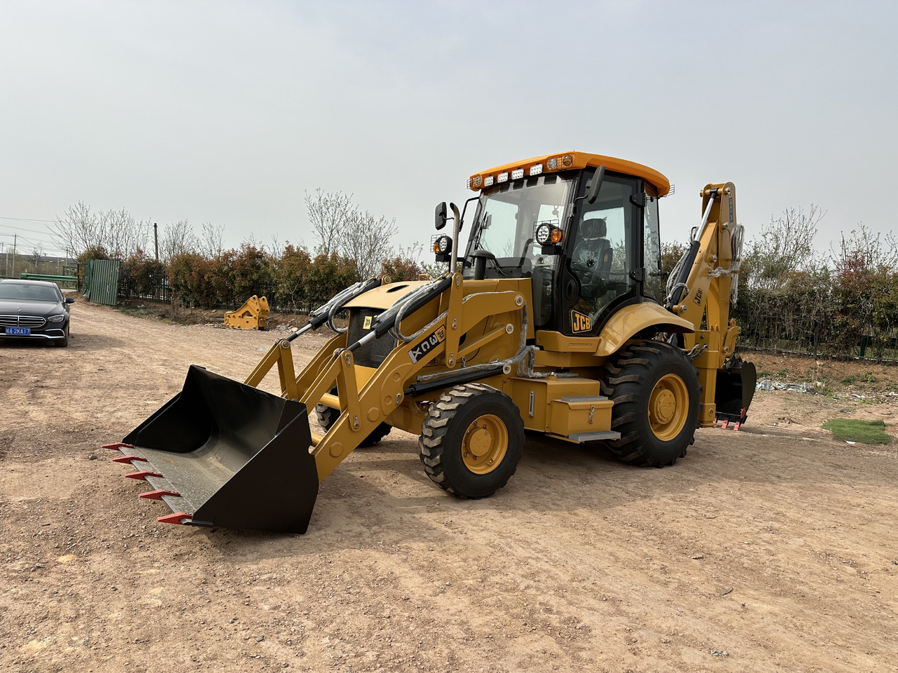 CATERPILLAR 420F2 - Φορτωτής εκσκαφέας: φωτογραφία 3 CATERPILLAR 420F2 - Φορτωτής εκσκαφέας: φωτογραφία 3