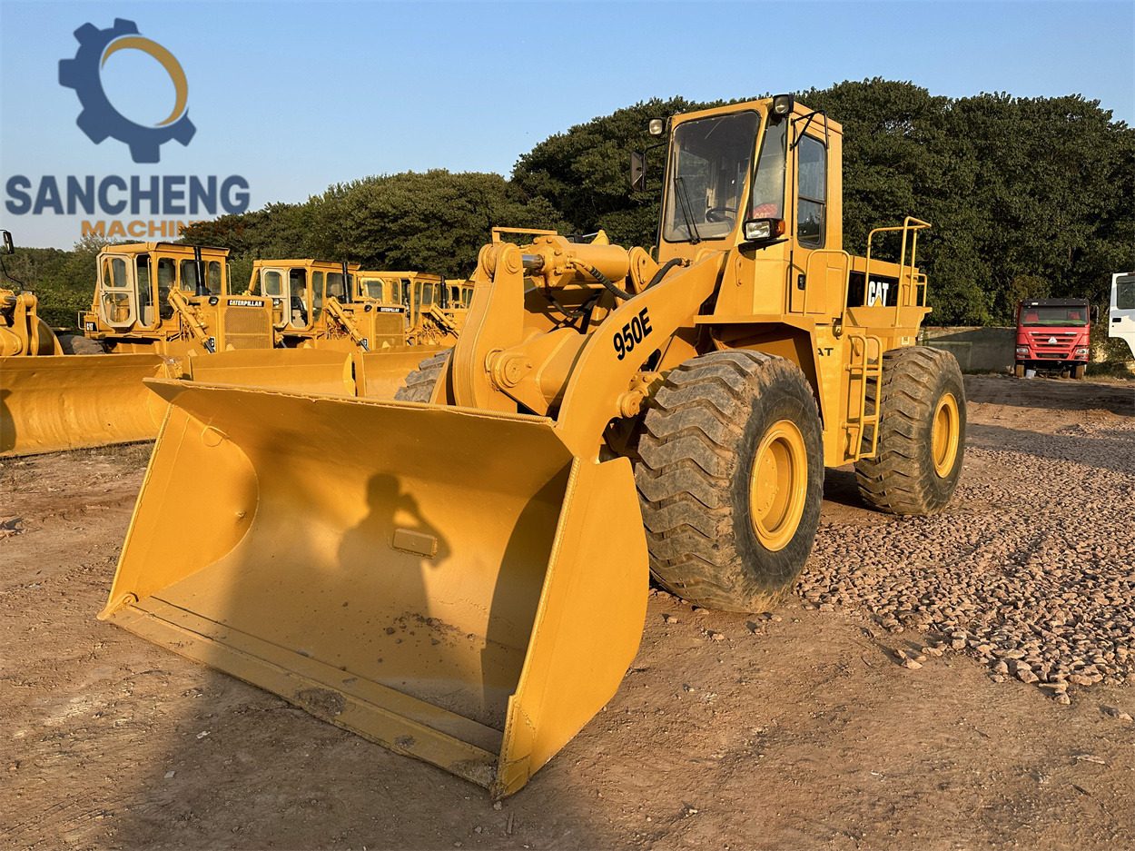 CATERPILLAR 950E - Ελαστιχοφόρος φορτωτής: φωτογραφία 2 CATERPILLAR 950E - Ελαστιχοφόρος φορτωτής: φωτογραφία 2