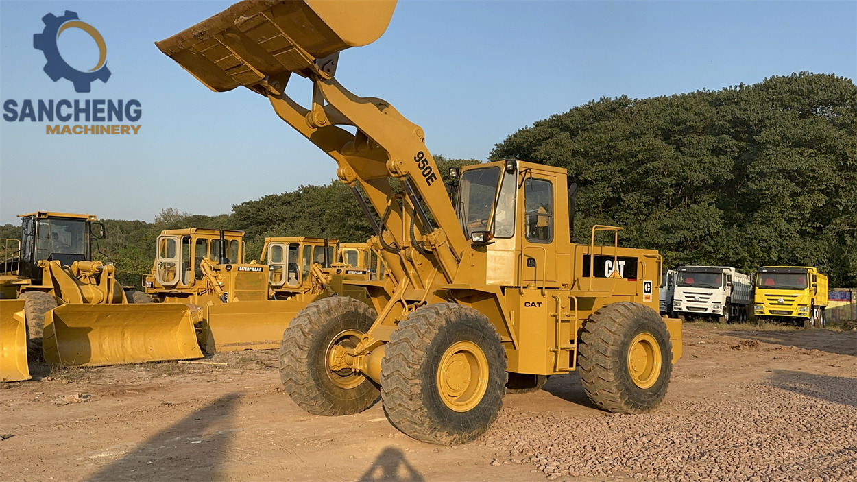 CATERPILLAR 950E - Ελαστιχοφόρος φορτωτής: φωτογραφία 3 CATERPILLAR 950E - Ελαστιχοφόρος φορτωτής: φωτογραφία 3