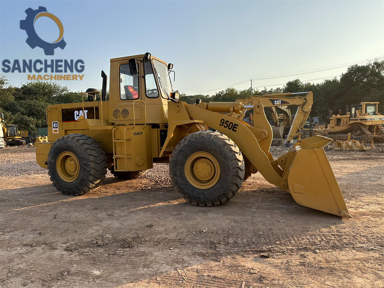 CATERPILLAR 950E - Ελαστιχοφόρος φορτωτής: φωτογραφία 5 CATERPILLAR 950E - Ελαστιχοφόρος φορτωτής: φωτογραφία 5
