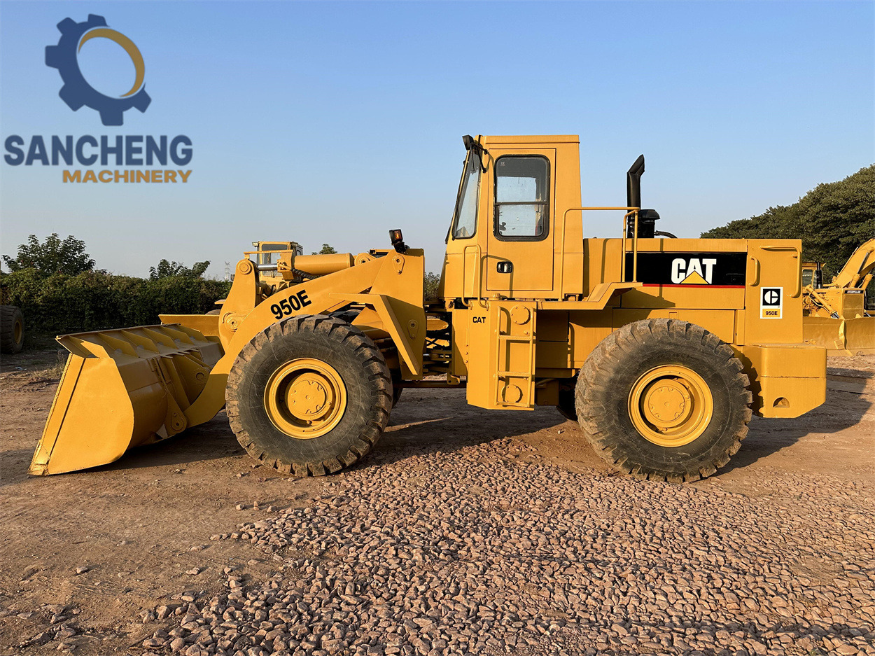 CATERPILLAR 950E - Ελαστιχοφόρος φορτωτής: φωτογραφία 4 CATERPILLAR 950E - Ελαστιχοφόρος φορτωτής: φωτογραφία 4