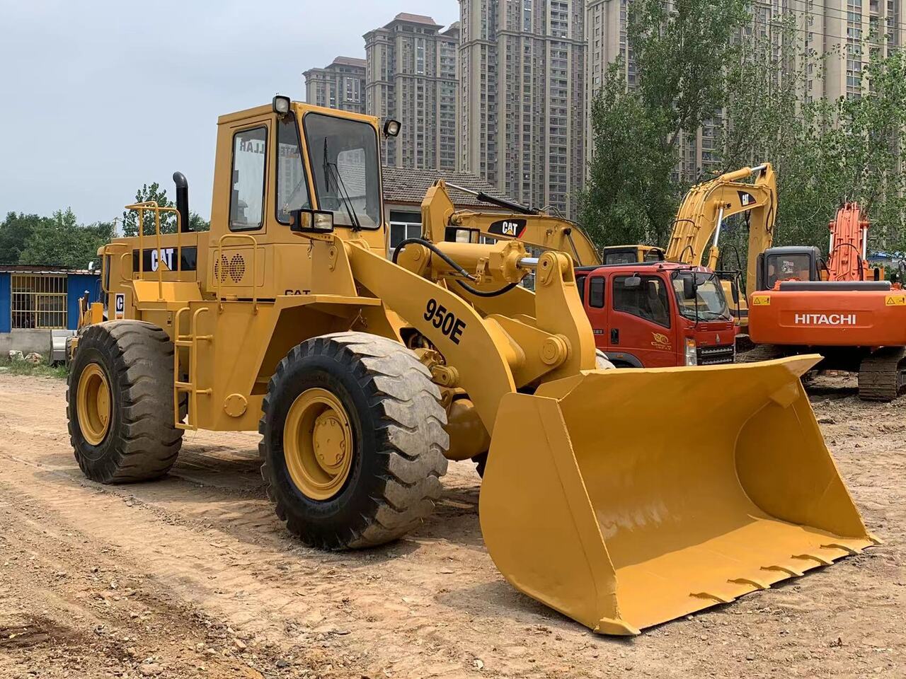CATERPILLAR 950E - Ελαστιχοφόρος φορτωτής: φωτογραφία 4 CATERPILLAR 950E - Ελαστιχοφόρος φορτωτής: φωτογραφία 4