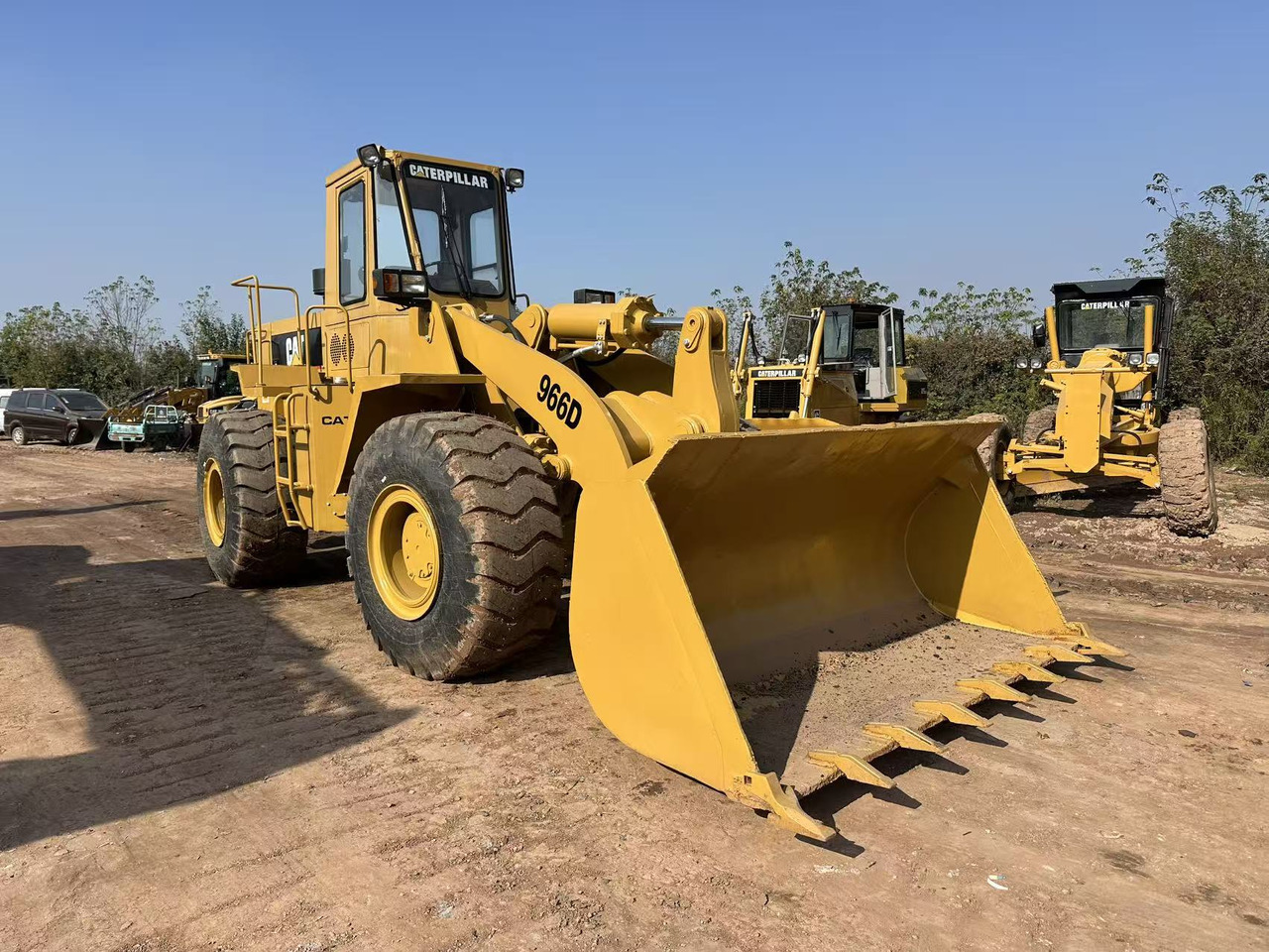 CATERPILLAR 966D - Ελαστιχοφόρος φορτωτής: φωτογραφία 2 CATERPILLAR 966D - Ελαστιχοφόρος φορτωτής: φωτογραφία 2