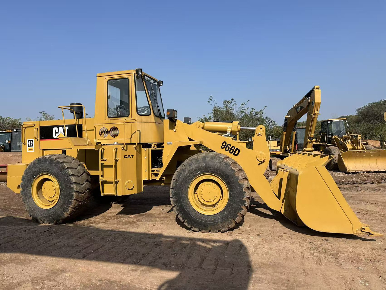 CATERPILLAR 966D - Ελαστιχοφόρος φορτωτής: φωτογραφία 4 CATERPILLAR 966D - Ελαστιχοφόρος φορτωτής: φωτογραφία 4