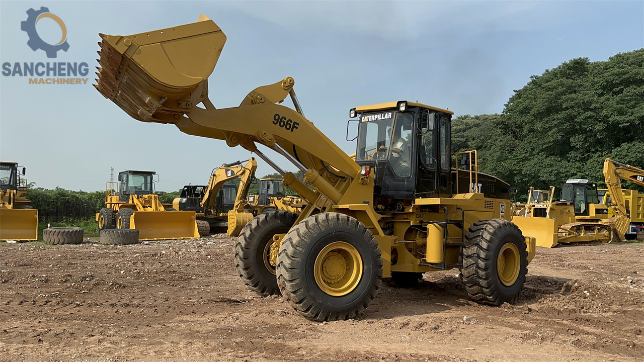 CATERPILLAR 966F - Ελαστιχοφόρος φορτωτής: φωτογραφία 4 CATERPILLAR 966F - Ελαστιχοφόρος φορτωτής: φωτογραφία 4