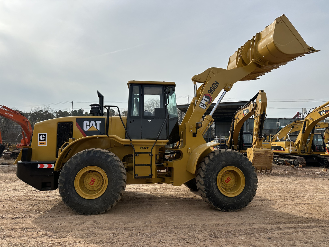 CATERPILLAR 966H - Ελαστιχοφόρος φορτωτής: φωτογραφία 3 CATERPILLAR 966H - Ελαστιχοφόρος φορτωτής: φωτογραφία 3