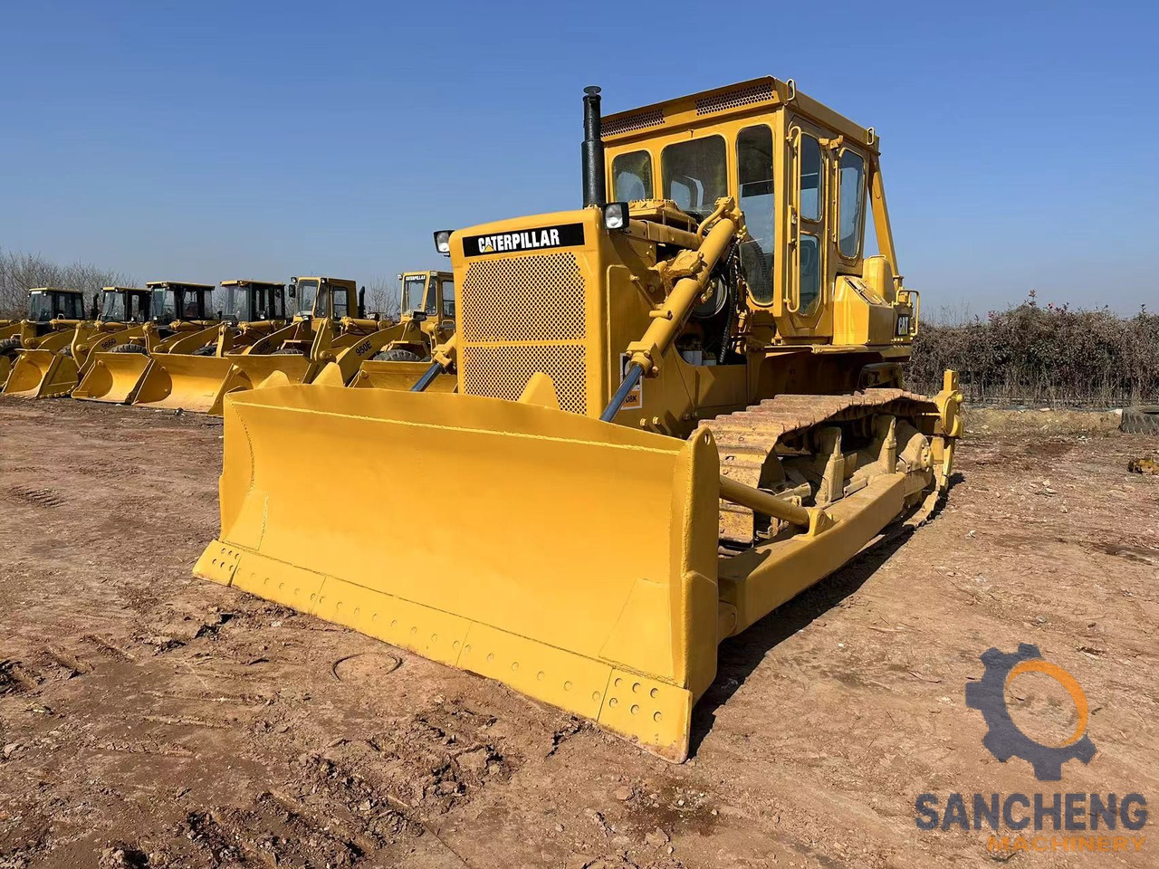 CATERPILLAR D8K - Μπουλντόζα: φωτογραφία 4 CATERPILLAR D8K - Μπουλντόζα: φωτογραφία 4