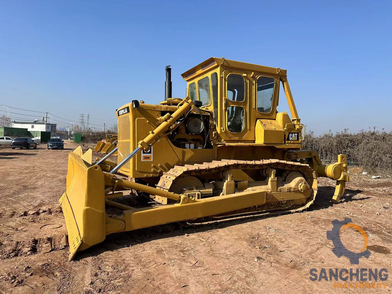 CATERPILLAR D8K - Μπουλντόζα: φωτογραφία 1 CATERPILLAR D8K - Μπουλντόζα: φωτογραφία 1