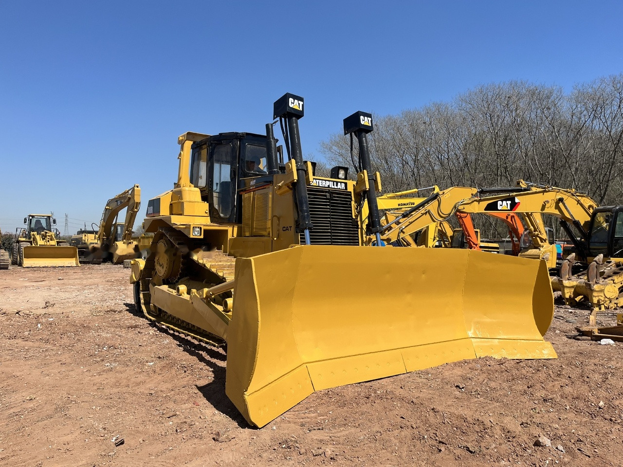 CATERPILLAR D8R - Μπουλντόζα: φωτογραφία 3 CATERPILLAR D8R - Μπουλντόζα: φωτογραφία 3