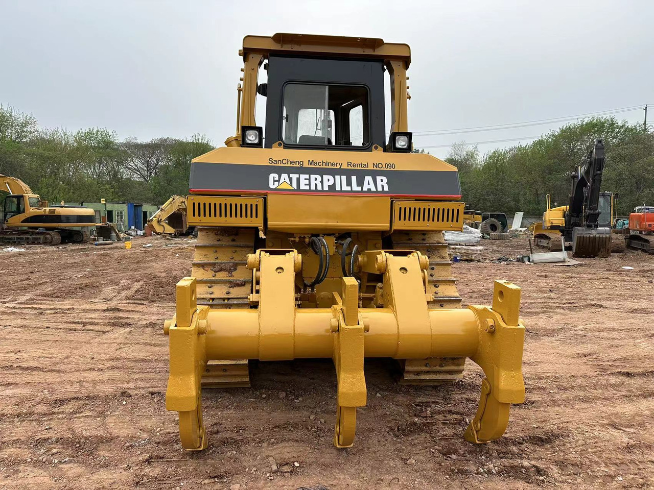 CATERPILLAR D8R - Μπουλντόζα: φωτογραφία 5 CATERPILLAR D8R - Μπουλντόζα: φωτογραφία 5