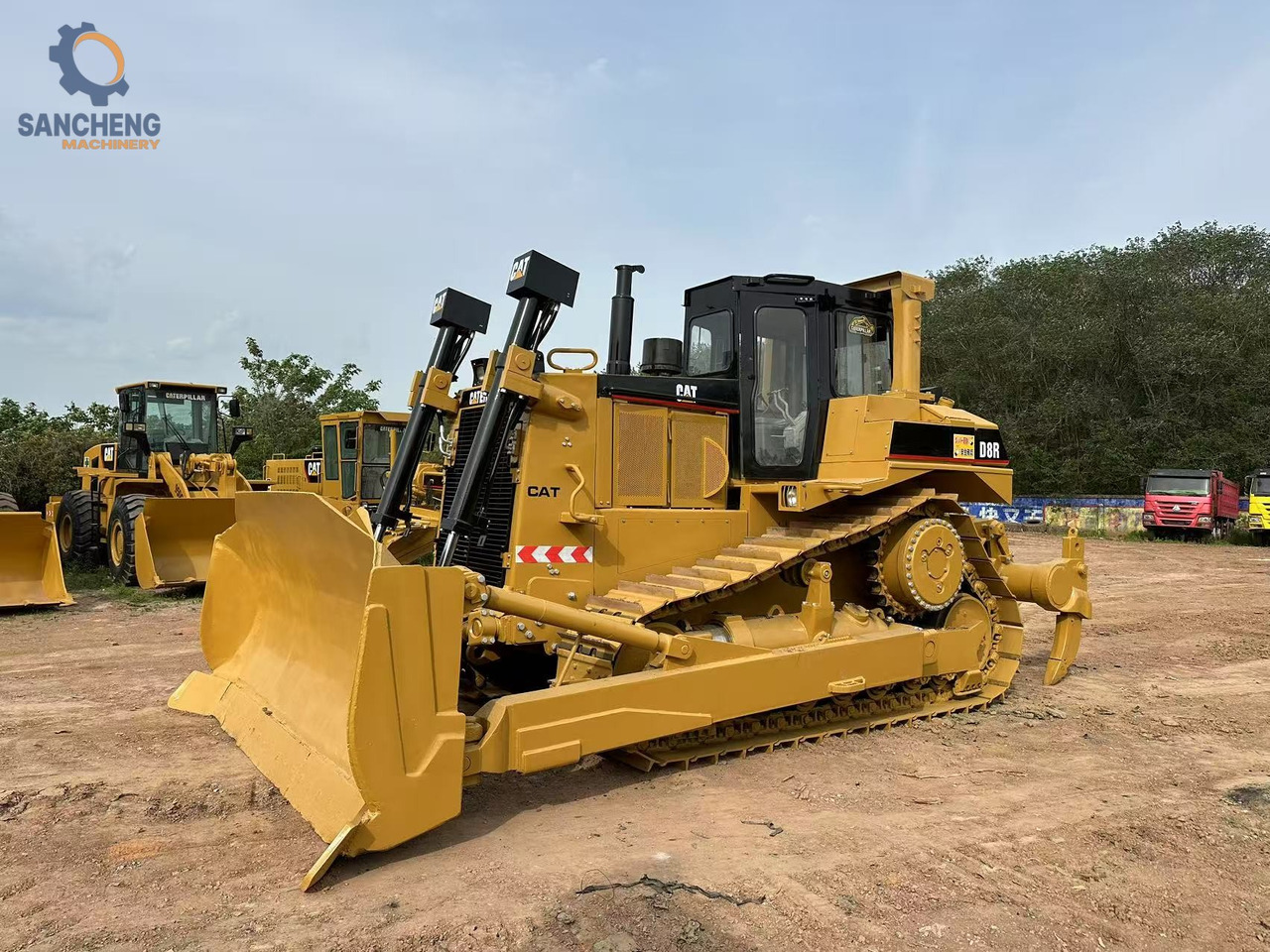 CATERPILLAR D8R - Μπουλντόζα: φωτογραφία 3 CATERPILLAR D8R - Μπουλντόζα: φωτογραφία 3