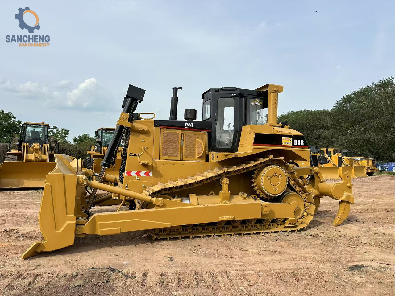 CATERPILLAR D8R - Μπουλντόζα: φωτογραφία 4 CATERPILLAR D8R - Μπουλντόζα: φωτογραφία 4