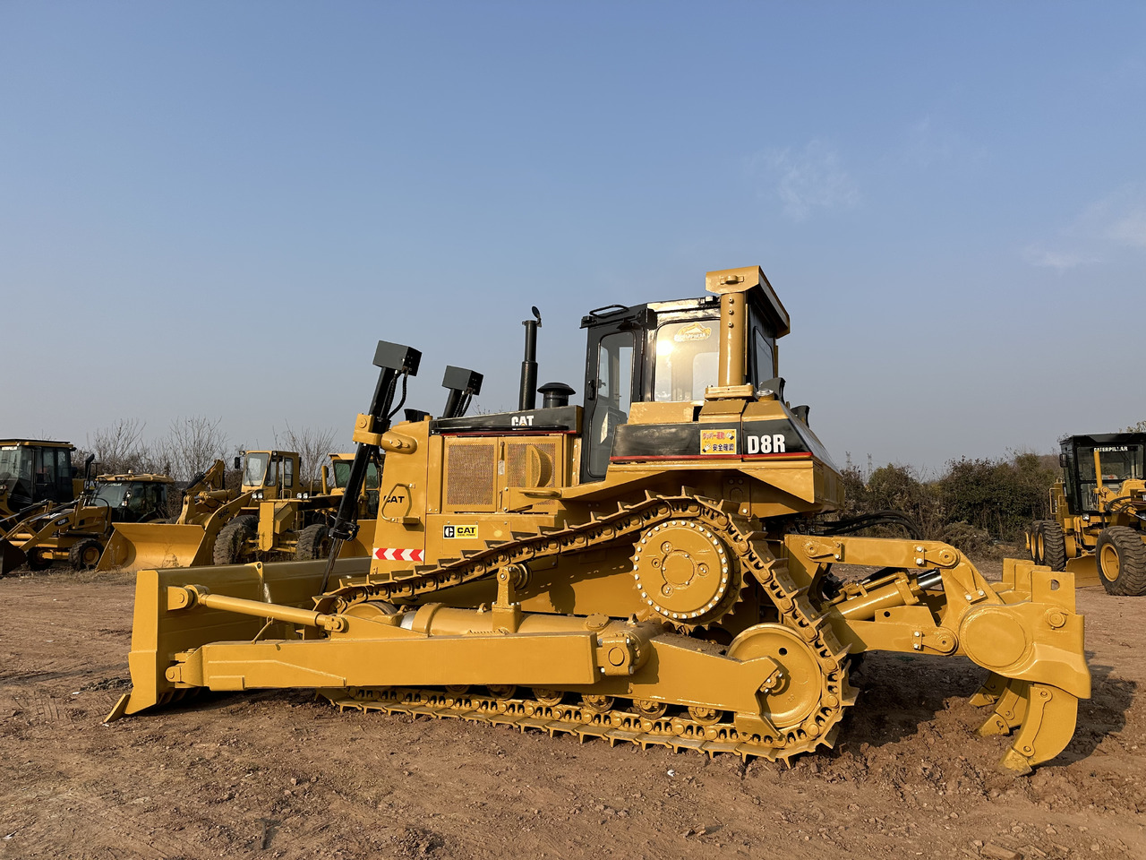 CATERPILLAR D8R - Μπουλντόζα: φωτογραφία 4 CATERPILLAR D8R - Μπουλντόζα: φωτογραφία 4