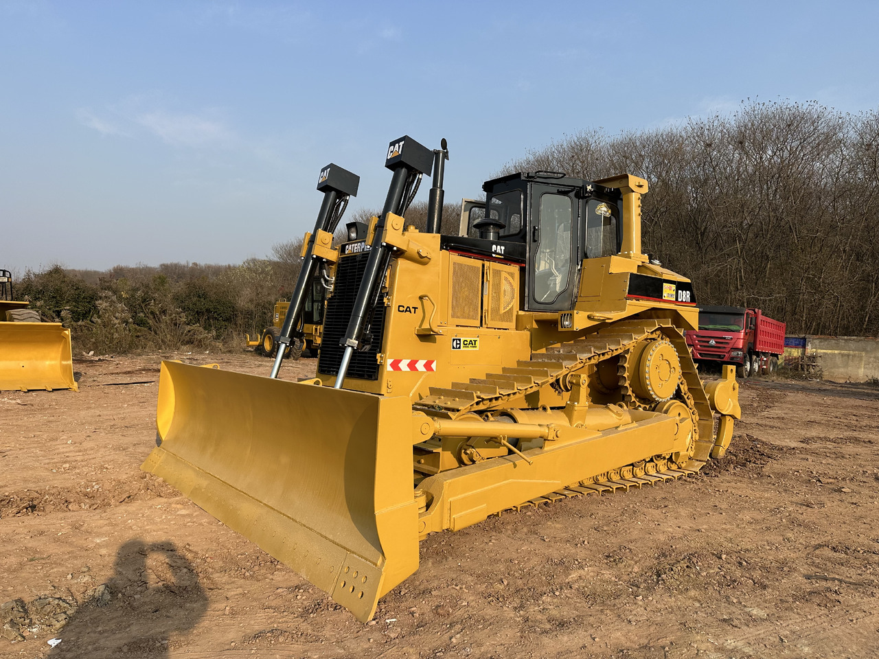 CATERPILLAR D8R - Μπουλντόζα: φωτογραφία 2 CATERPILLAR D8R - Μπουλντόζα: φωτογραφία 2