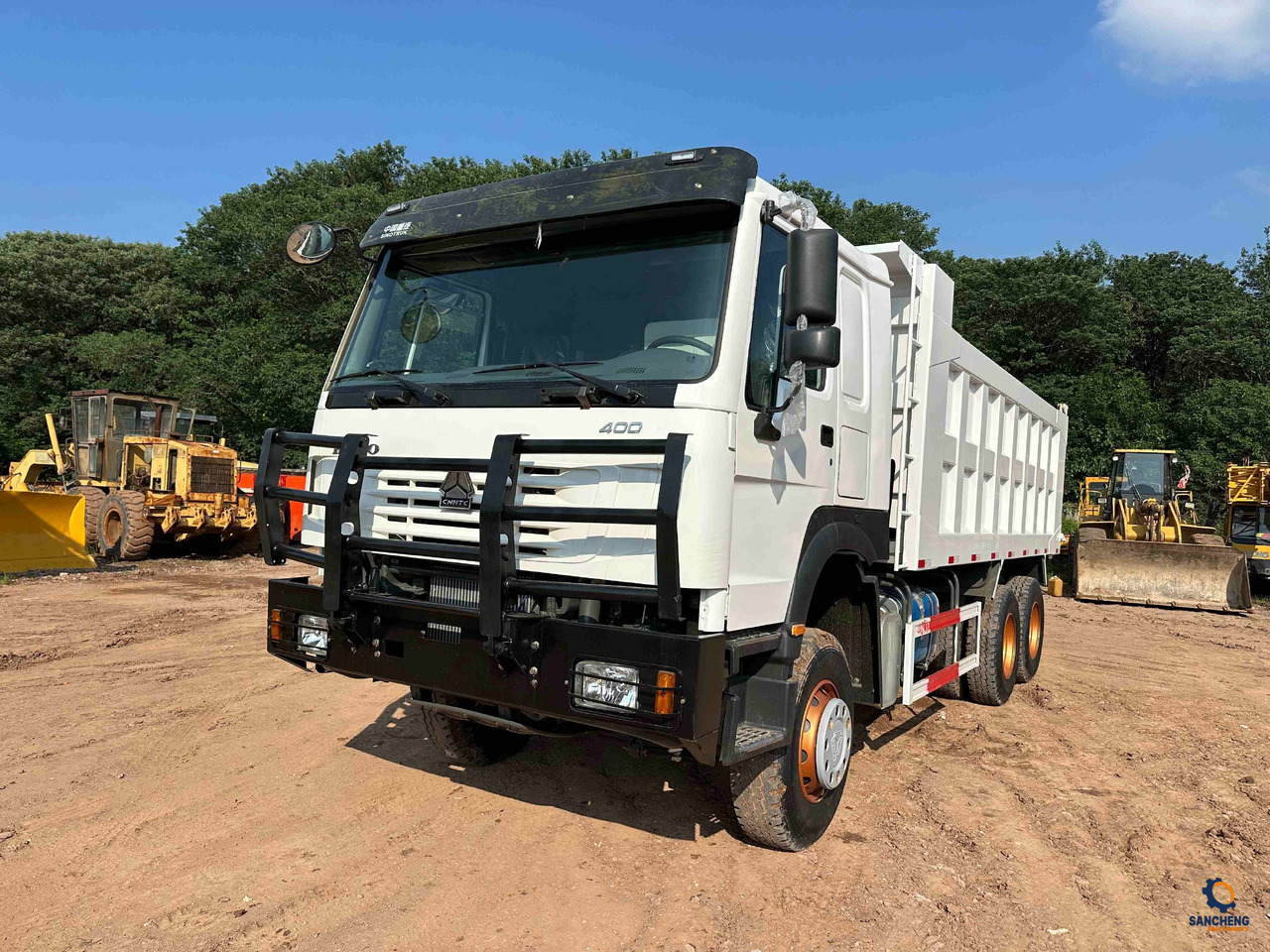 HOWO 400 With Bumper - Φορτηγό ανατρεπόμενο: φωτογραφία 2 HOWO 400 With Bumper - Φορτηγό ανατρεπόμενο: φωτογραφία 2