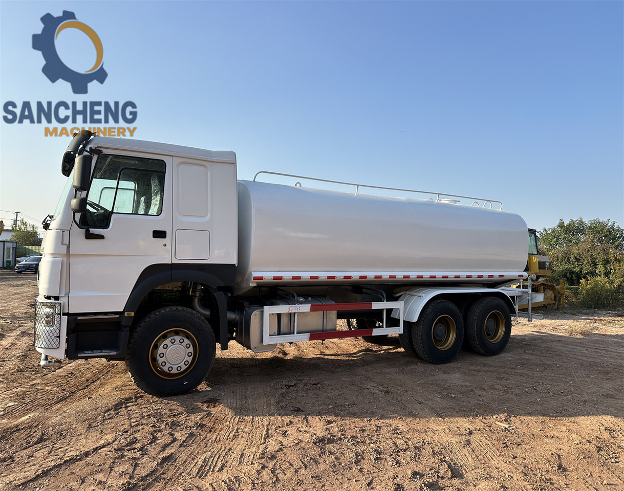 SINOTRUK HOWO 371 6x4 Water Tanker Truck - Φορτηγό βυτιοφόρο: φωτογραφία 4 SINOTRUK HOWO 371 6x4 Water Tanker Truck - Φορτηγό βυτιοφόρο: φωτογραφία 4