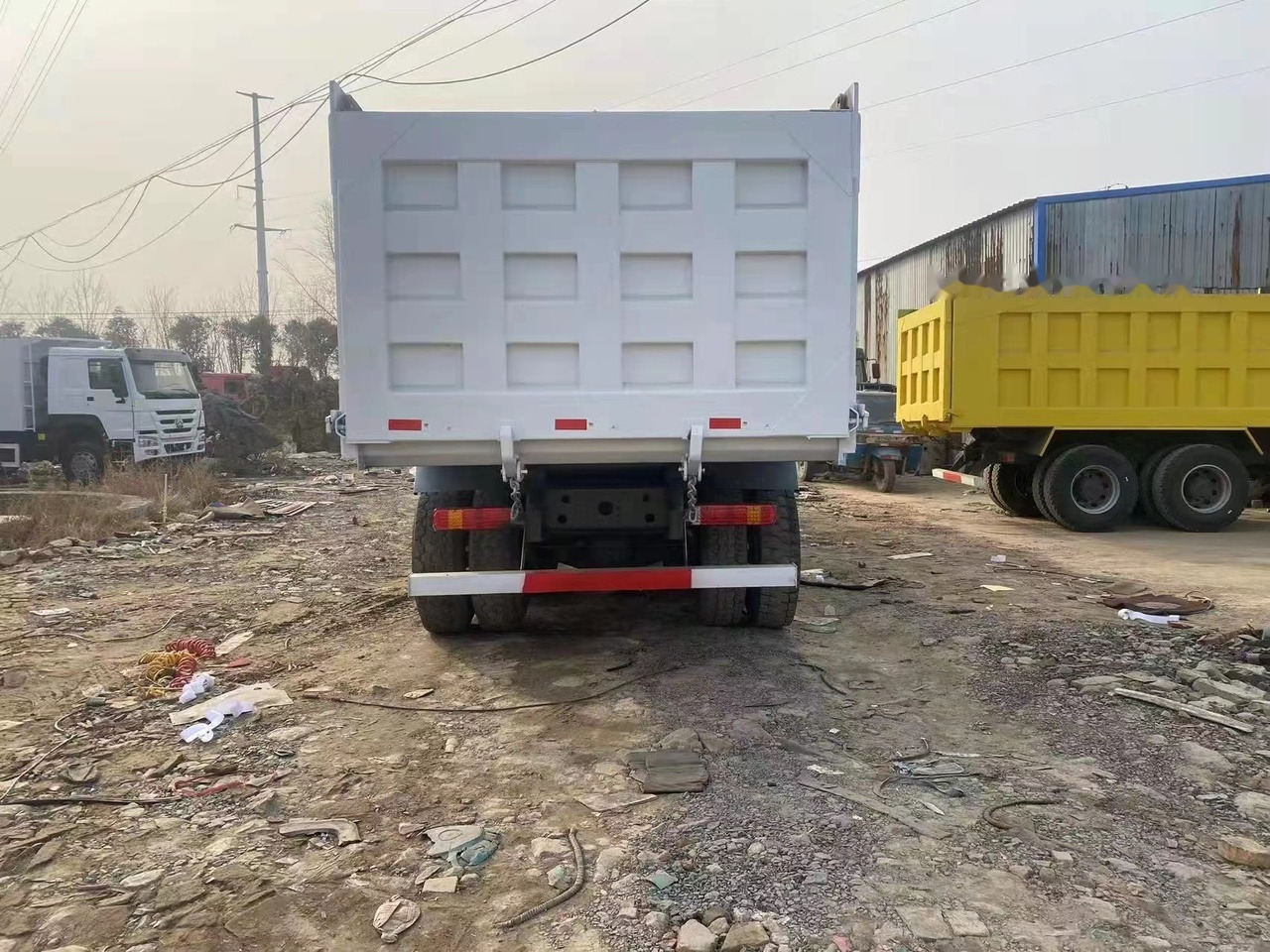 SINOTRUK HOWO 371 Tipper truck - Φορτηγό ανατρεπόμενο: φωτογραφία 3 SINOTRUK HOWO 371 Tipper truck - Φορτηγό ανατρεπόμενο: φωτογραφία 3