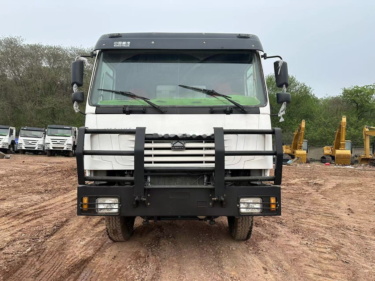 SINOTRUK HOWO 371 with Bumper - Φορτηγό ανατρεπόμενο: φωτογραφία 1 SINOTRUK HOWO 371 with Bumper - Φορτηγό ανατρεπόμενο: φωτογραφία 1