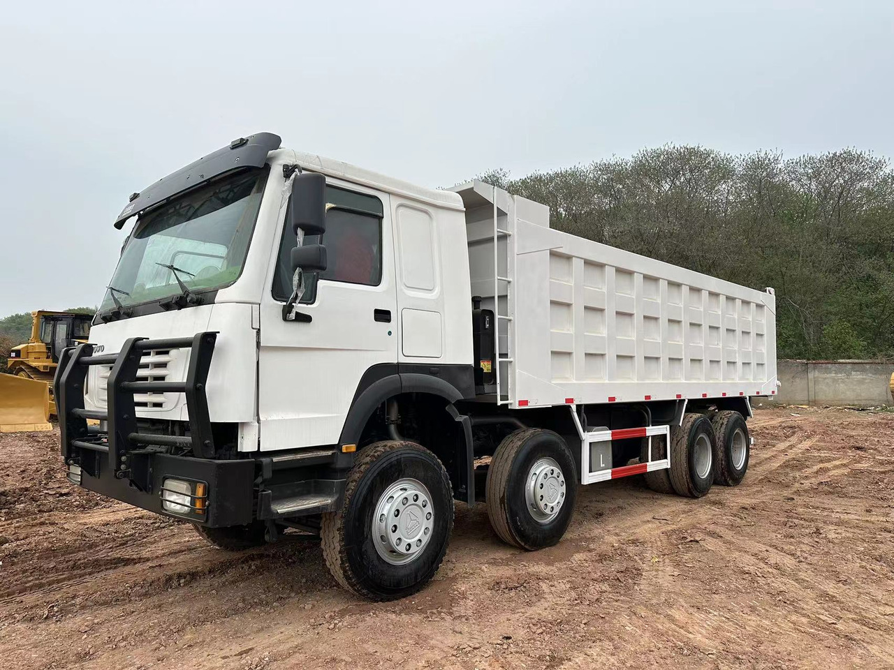 SINOTRUK HOWO 371 with Bumper - Φορτηγό ανατρεπόμενο: φωτογραφία 2 SINOTRUK HOWO 371 with Bumper - Φορτηγό ανατρεπόμενο: φωτογραφία 2