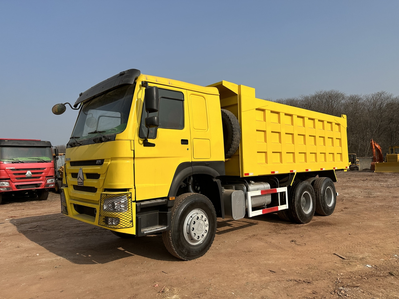 SINOTRUK Howo Dump truck 371 - Φορτηγό ανατρεπόμενο: φωτογραφία 2 SINOTRUK Howo Dump truck 371 - Φορτηγό ανατρεπόμενο: φωτογραφία 2