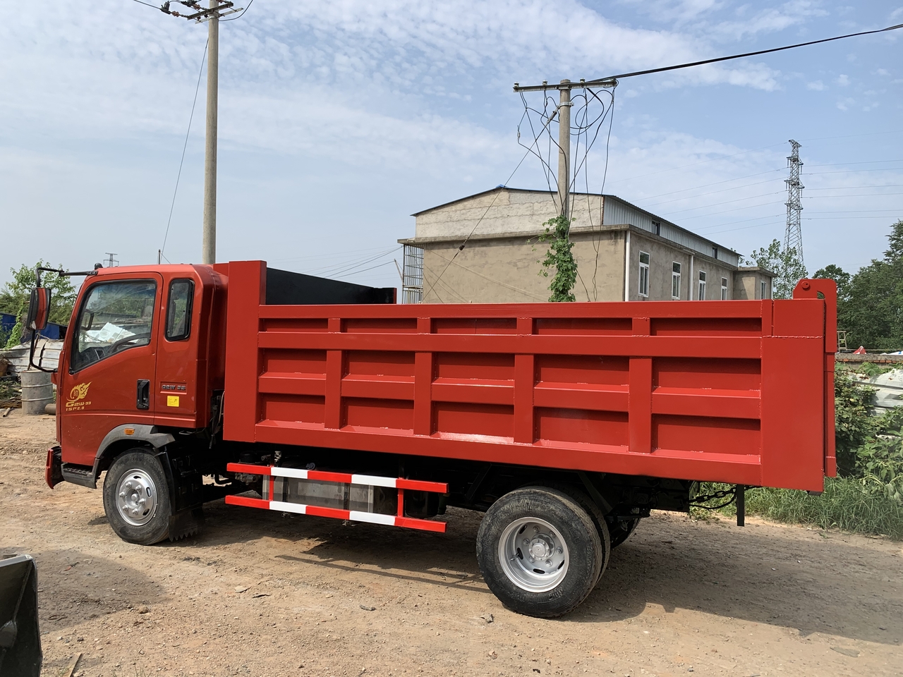 SINOTRUK Howo Dump truck 4x2 - Φορτηγό ανατρεπόμενο: φωτογραφία 4 SINOTRUK Howo Dump truck 4x2 - Φορτηγό ανατρεπόμενο: φωτογραφία 4