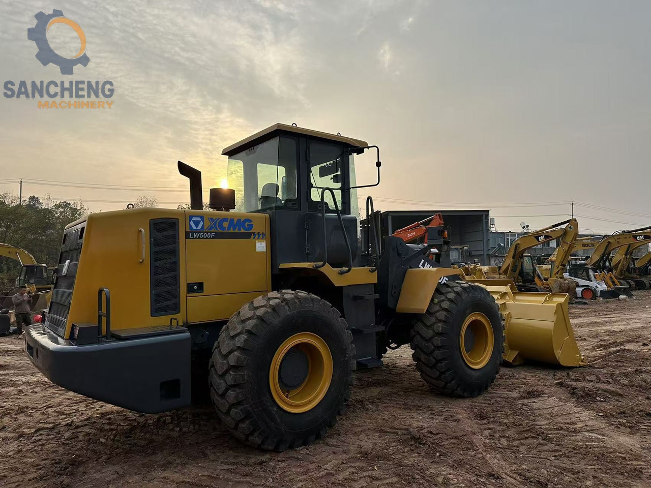 XCMG LW500F - Ελαστιχοφόρος φορτωτής: φωτογραφία 2 XCMG LW500F - Ελαστιχοφόρος φορτωτής: φωτογραφία 2