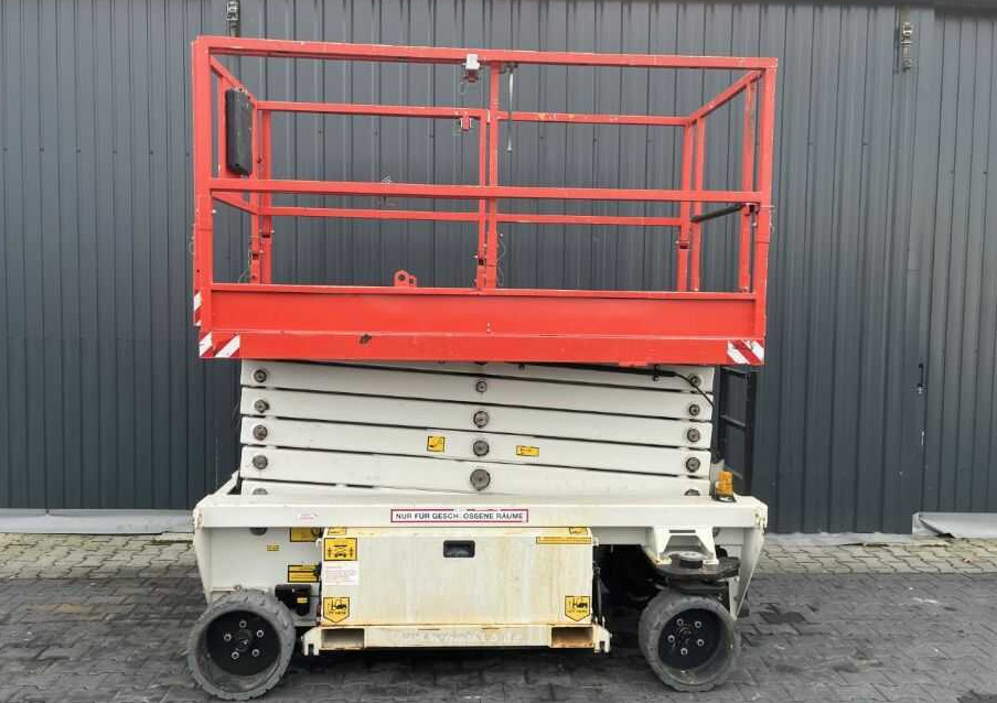 Holland-Lift ECOSTAR HL-11812 - Ψαλιδωτό ανυψωτικό: φωτογραφία 2 Holland-Lift ECOSTAR HL-11812 - Ψαλιδωτό ανυψωτικό: φωτογραφία 2