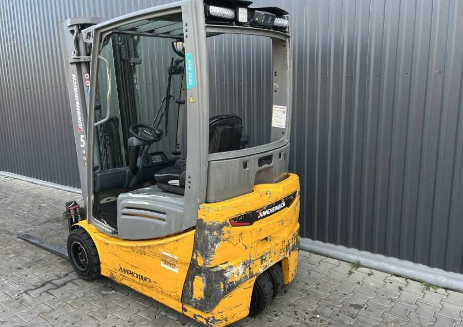 Jungheinrich EFG218k - Ηλεκτροκίνητο περονοφόρο: φωτογραφία 3 Jungheinrich EFG218k - Ηλεκτροκίνητο περονοφόρο: φωτογραφία 3