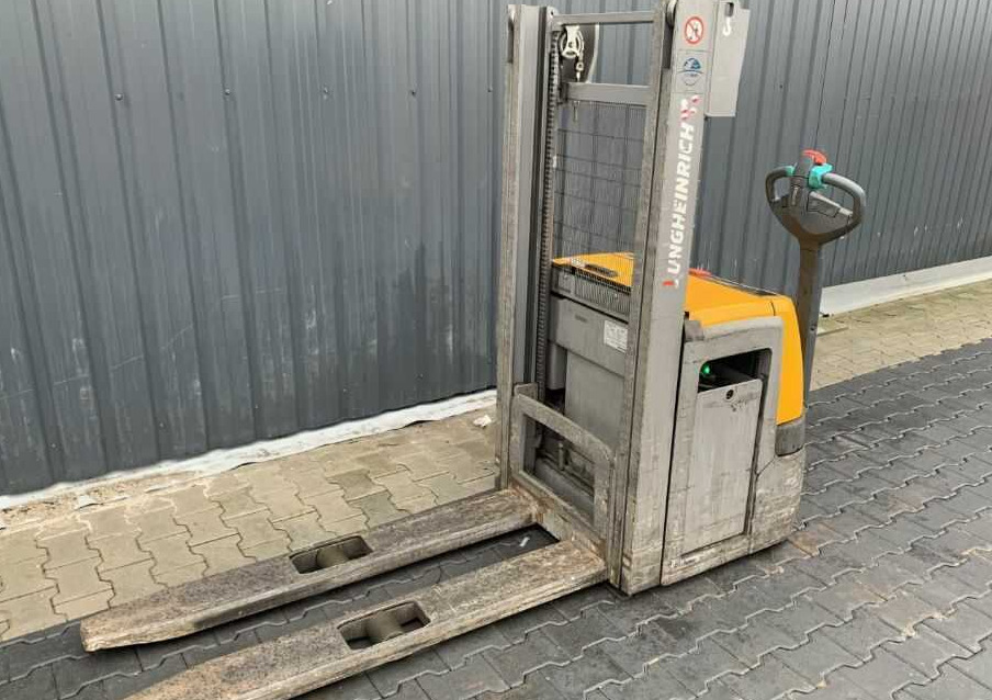 Jungheinrich EJC214 - Μηχάνημα στοίβαξης: φωτογραφία 1 Jungheinrich EJC214 - Μηχάνημα στοίβαξης: φωτογραφία 1