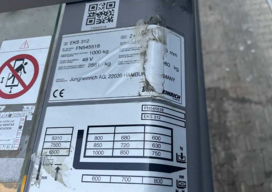 Jungheinrich EKS312 - Μηχάνημα συλλογής παραγγελιών: φωτογραφία 4 Jungheinrich EKS312 - Μηχάνημα συλλογής παραγγελιών: φωτογραφία 4