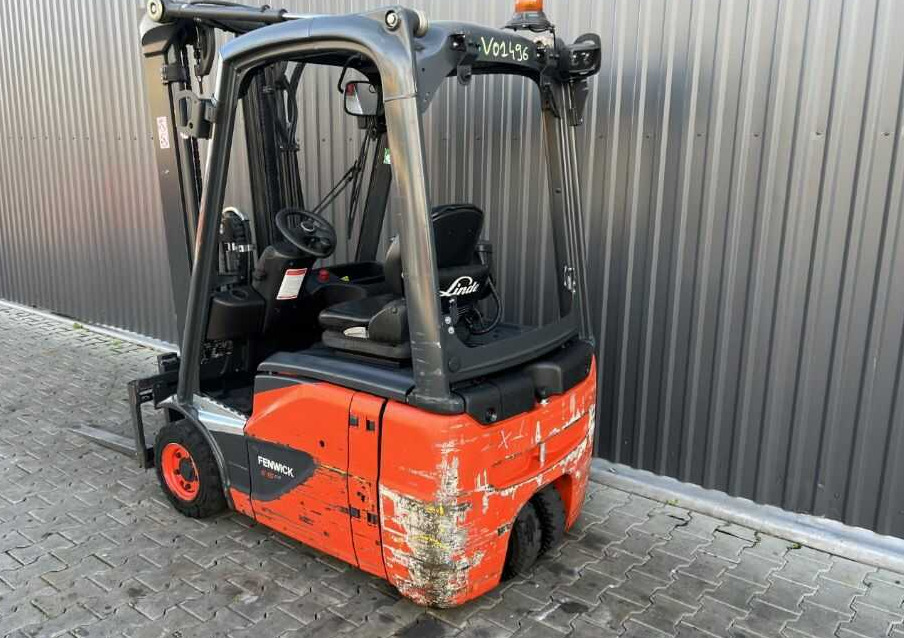 Linde E15-02 - Ηλεκτροκίνητο περονοφόρο: φωτογραφία 3 Linde E15-02 - Ηλεκτροκίνητο περονοφόρο: φωτογραφία 3