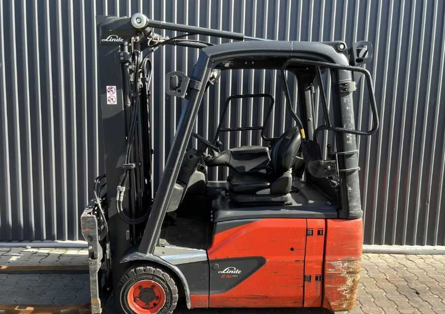 Linde E16-02 - Ηλεκτροκίνητο περονοφόρο: φωτογραφία 2 Linde E16-02 - Ηλεκτροκίνητο περονοφόρο: φωτογραφία 2