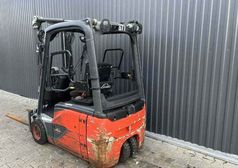 Linde E16-02 - Ηλεκτροκίνητο περονοφόρο: φωτογραφία 3 Linde E16-02 - Ηλεκτροκίνητο περονοφόρο: φωτογραφία 3