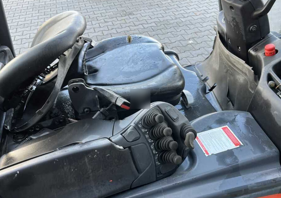 Linde E16-02 - Ηλεκτροκίνητο περονοφόρο: φωτογραφία 5 Linde E16-02 - Ηλεκτροκίνητο περονοφόρο: φωτογραφία 5